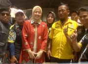 Menggelar Dialog di Tegalwaru, Ambu Anne Ratna Mustika Mendapat Sambutan Hangat Warga