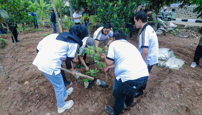 Sinergi Pemkot Bandung dan Perguruan Tinggi Hijaukan Kawasan Bandung Utara