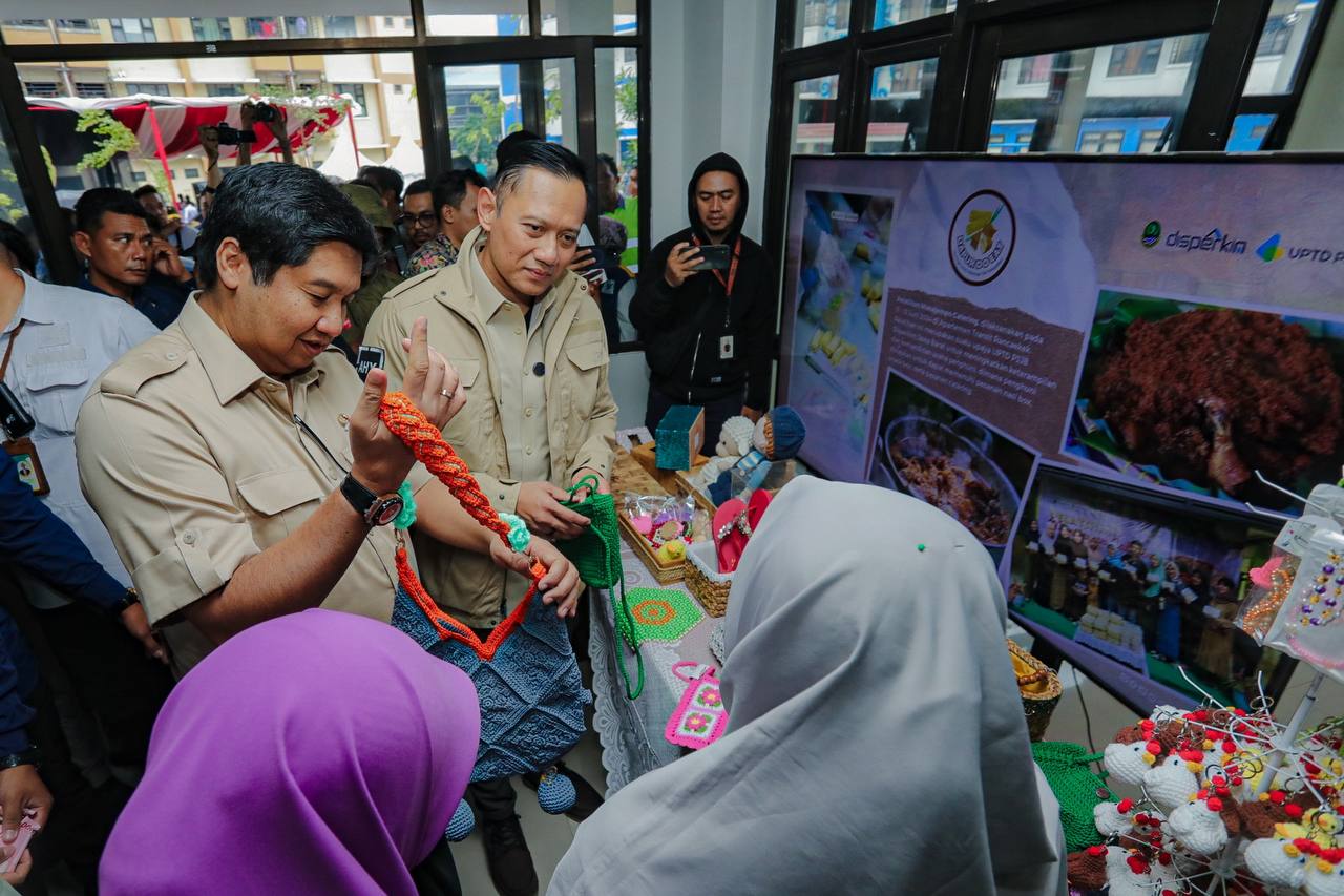 Pj Wali Kota Bandung Hadiri Peresmian Rusun Rancaekek dan Soljer