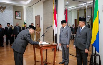 Iskandar Zulkarnain Resmi Jadi Penjabat Sekretaris Daerah Kota Bandung
