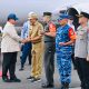 Penjabat Wali Kota Bandung Sambut Kedatangan Presiden Prabowo di Husein Sastranegara
