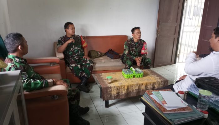 Babinsa Anjangsana ke Tokoh Masyarakat Blok Blancir Desa Cempaka