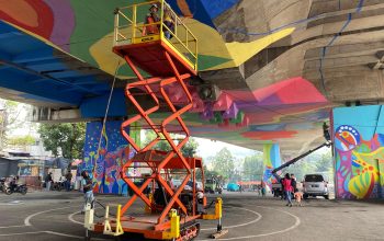 Mural Kolong Jembatan Pasupati Bakal Jadi Terpanjang di Indonesia