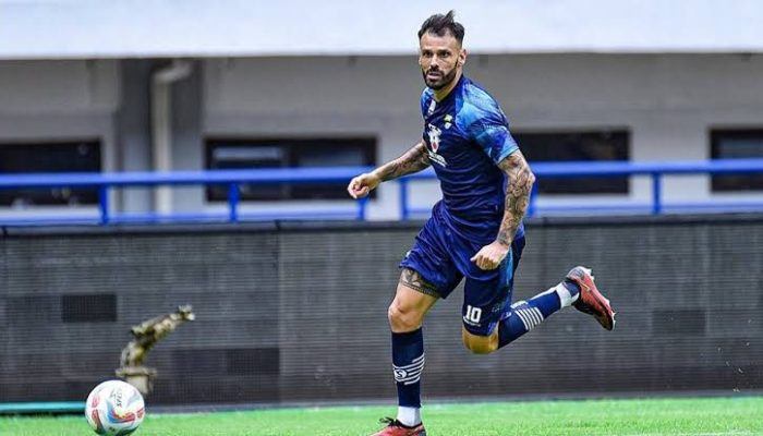 Tyrrone del Pino, Sang Matador Persib Bandung