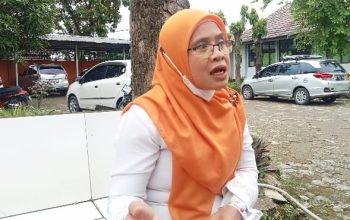 SMAN 1 Jamblang Melakukan Pemotongan Uang Pengembalian Studi Kampus Yang Di Batalkan