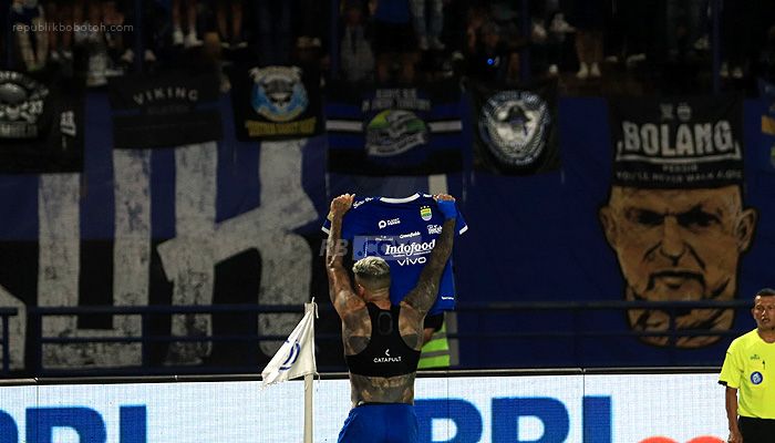 Menang Atas PSM, Persib Kian Kokoh di Puncak Klasemen