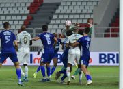 Kokoh di Puncak Klasemen, 10 Pemain Persib Permalukan Tuan Rumah PSIS