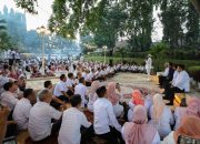 Wali Kota Bandung dan Gubernur Jabar Sapa Warga di Gedung Pakuan