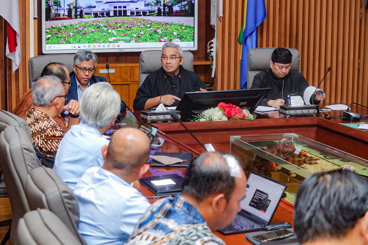 Pemkot Bandung dan ITB Akselerasi Kolaborasi Penanganan Sampah