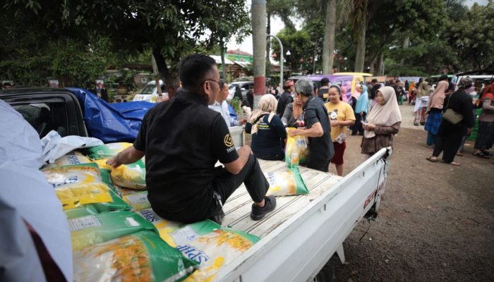 Wali Kota Pastikan Jalur Distribusi Pangan ke Bandung Berjalan Normal