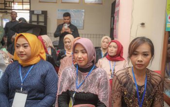 Disnaker Kota Bandung Gelar Pelatihan Tata Rias
