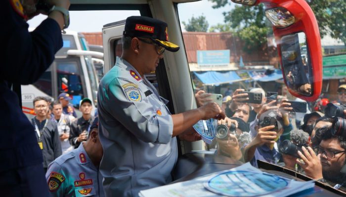 Farhan: Bus yang Berangkat dari Terminal Cicaheum Miliki Standar Keselamatan Tinggi