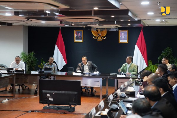 Menteri Pekerjaan Umum Pastikan Kelanjutan Proyek Giant Sea Wall