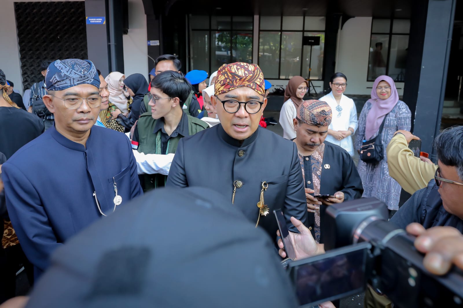 SPMB Kota Bandung 2025 Segera Dibuka, Farhan Serukan Proses Berintegritas