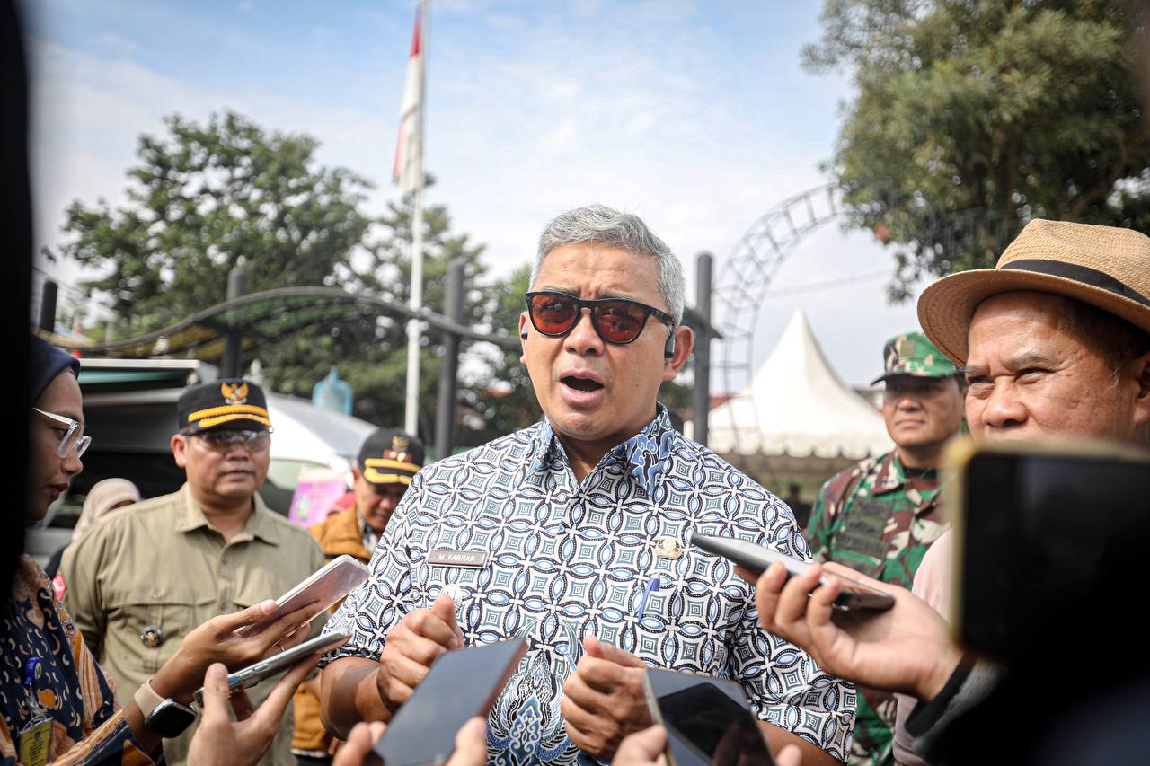 Farhan Bakal Tindak Pelaku Pungli SPMB