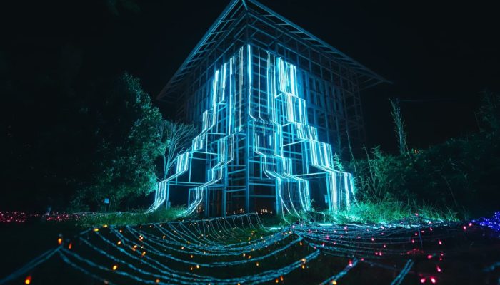 Galactic Glow : Wahana Luar Angkasa di Tengah Kota Bandung Hadir Kembali